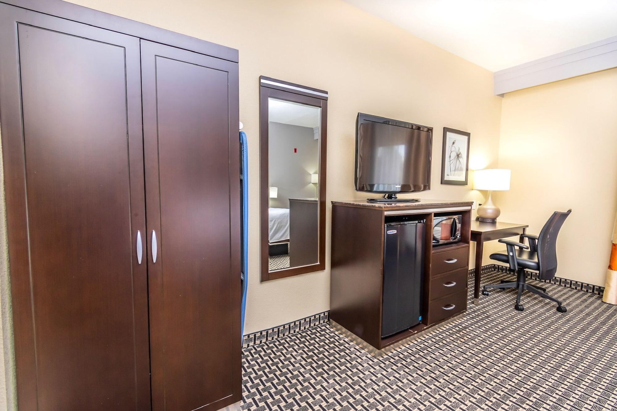 Econo Lodge Inn & Suites East Houston I-10 Bagian luar foto