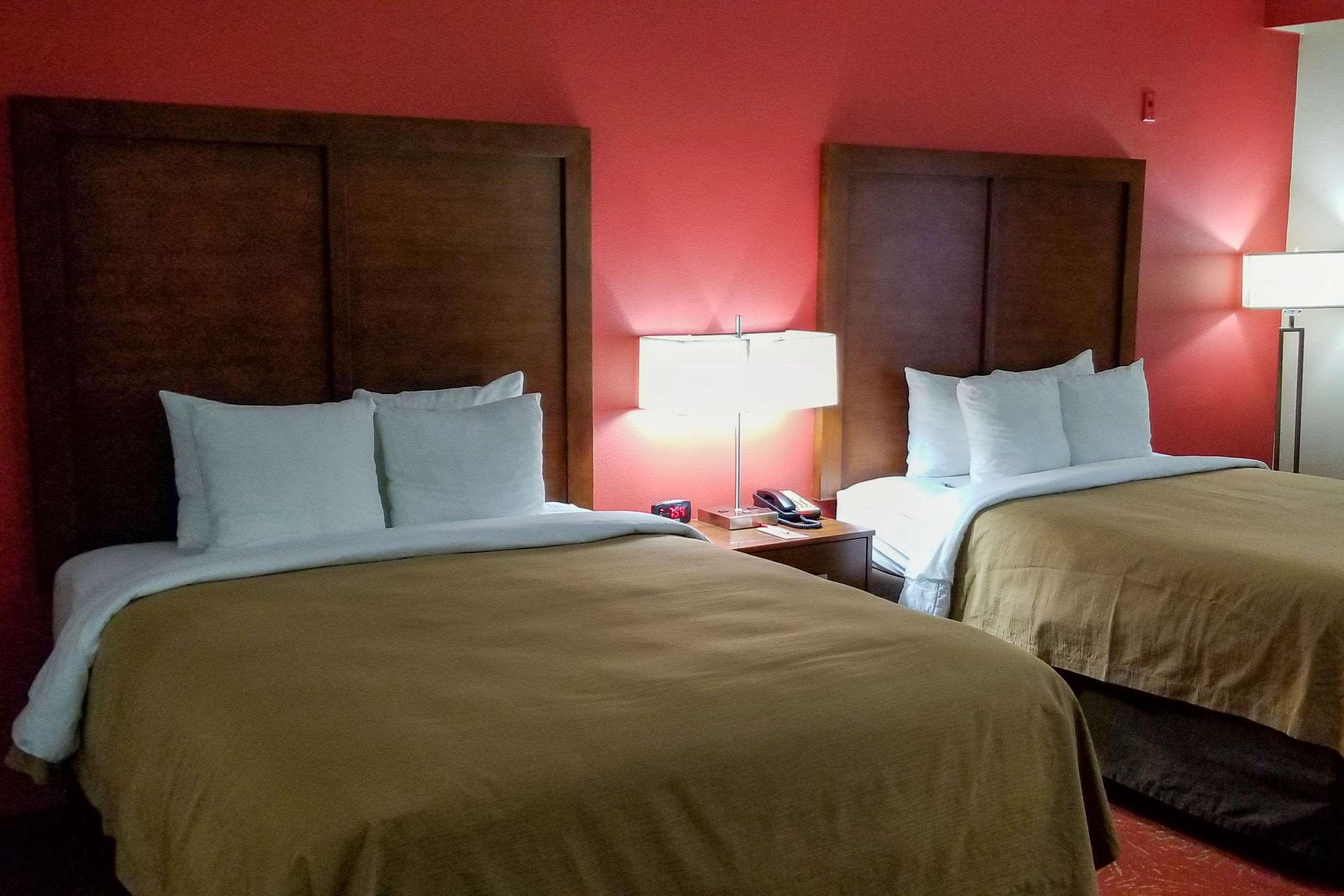 Econo Lodge Inn & Suites East Houston I-10 Bagian luar foto