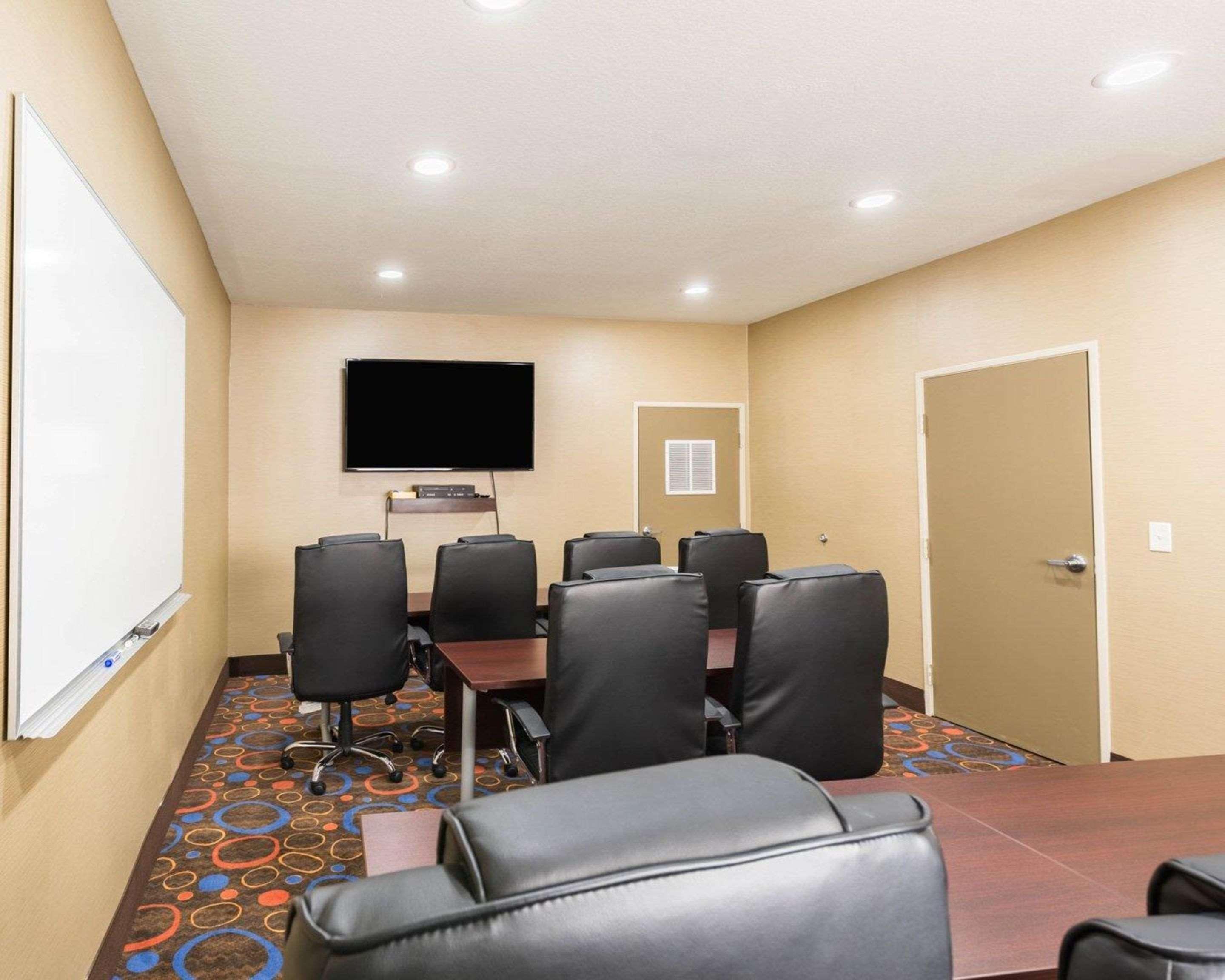 Econo Lodge Inn & Suites East Houston I-10 Bagian luar foto