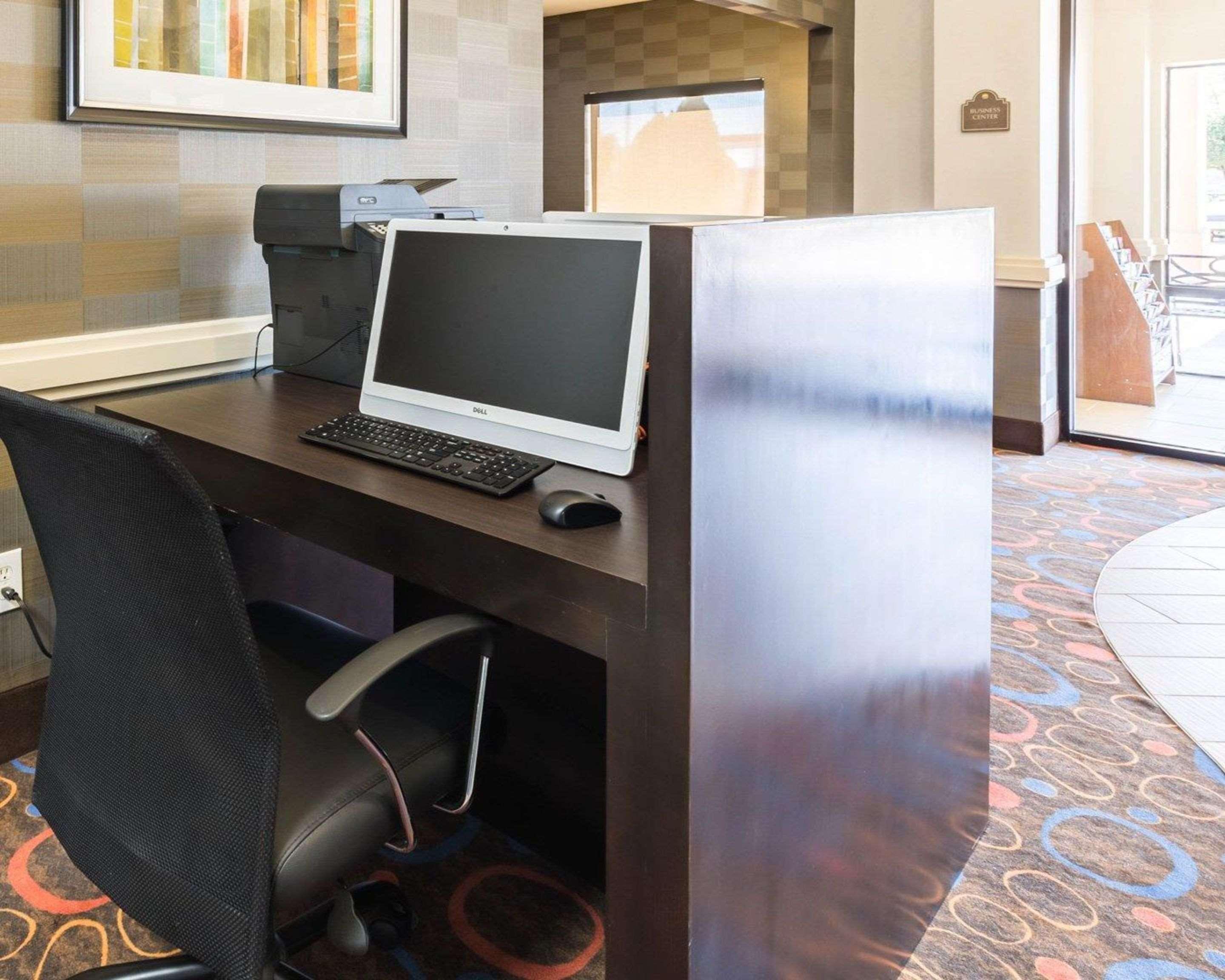 Econo Lodge Inn & Suites East Houston I-10 Bagian luar foto