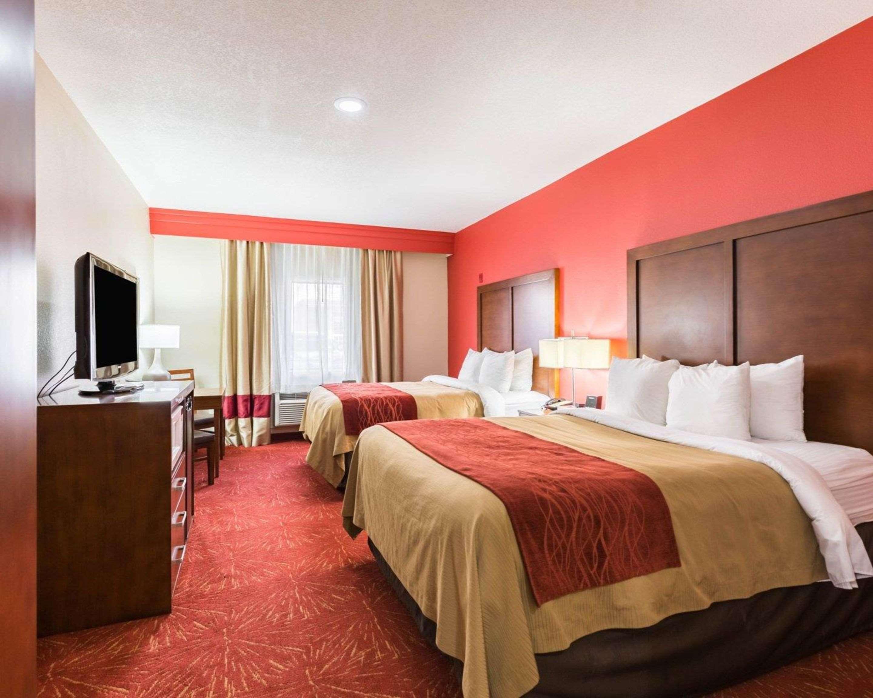 Econo Lodge Inn & Suites East Houston I-10 Bagian luar foto