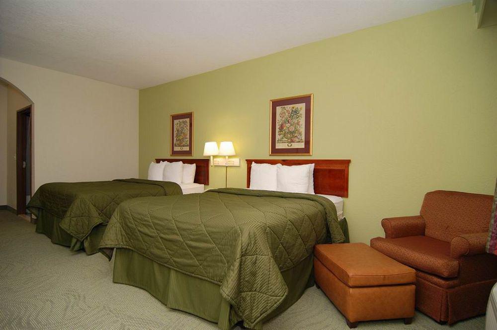 Econo Lodge Inn & Suites East Houston I-10 Bagian luar foto